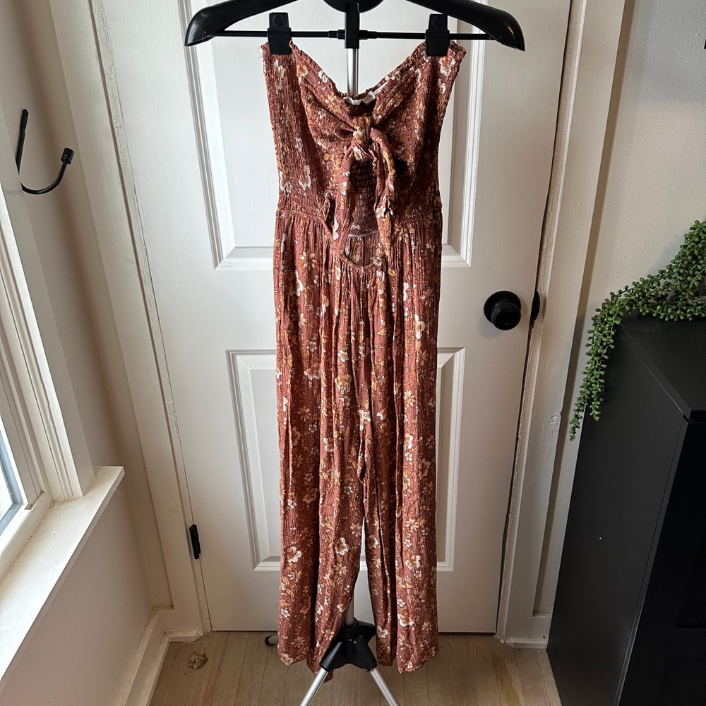 Strapless Keyhole Jumper Size L